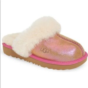 Childrens pink ugg slippers Clearance